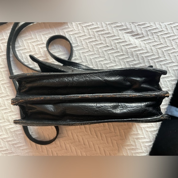 Patricia Nash Lanza Crossbody - Picture 10 of 17